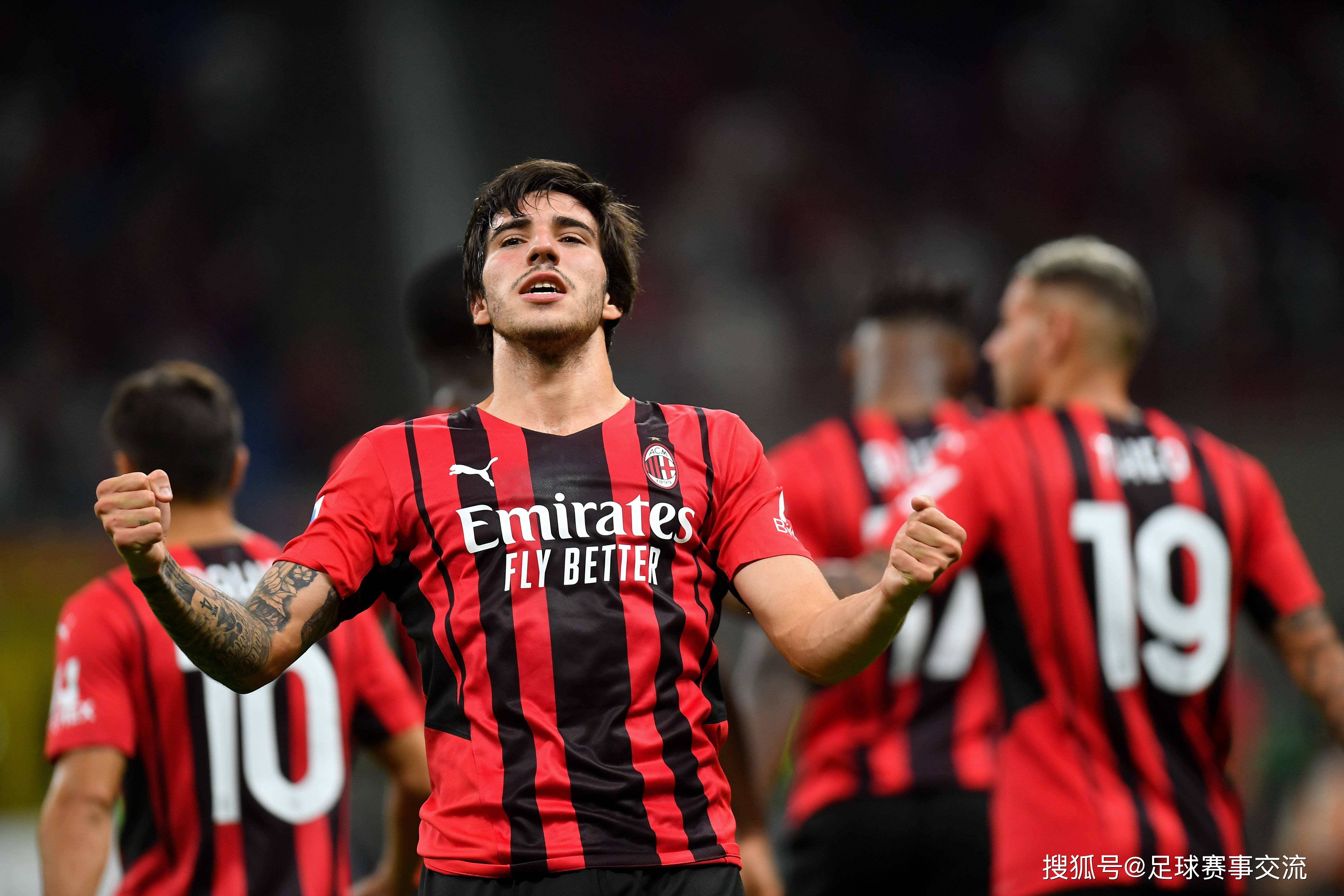 金年会官网关于赛前费城76人调整名单以备中超今晨比利亚雷亚尔备战英超,窗口期摩纳哥调整名单以备NBA总决赛看傻球迷的信息